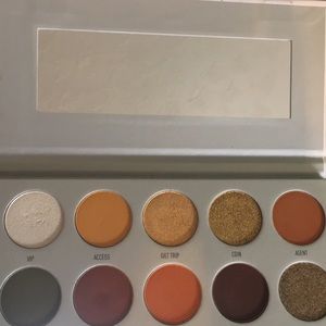 Armed & Gorgeous Morphe x Jaclyn Hill palette